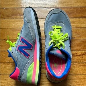 New Balance Women’s Gray and Pink Sneakers